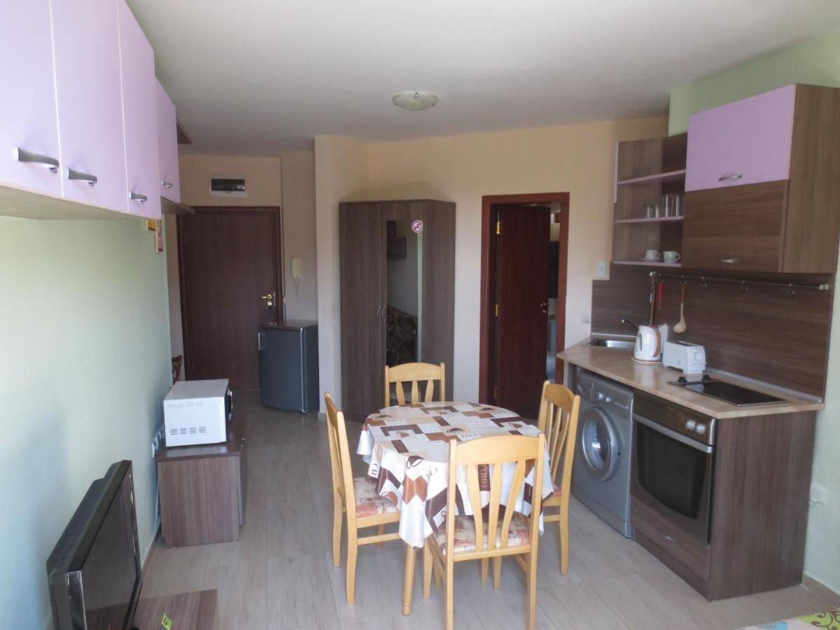 סנט קונסטנטין והלנה Fantasy Apartments Saint Constantine And Helena Resort מראה חיצוני תמונה
