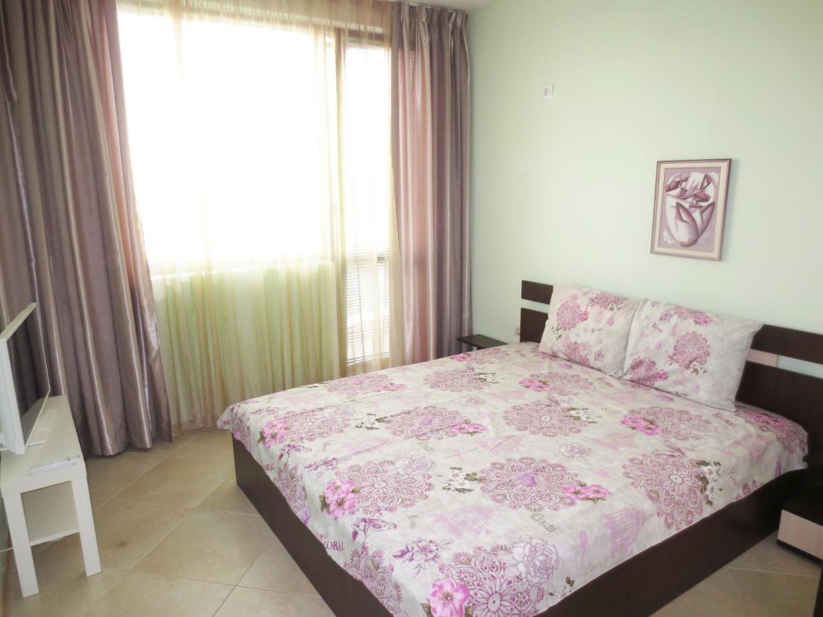 סנט קונסטנטין והלנה Fantasy Apartments Saint Constantine And Helena Resort מראה חיצוני תמונה