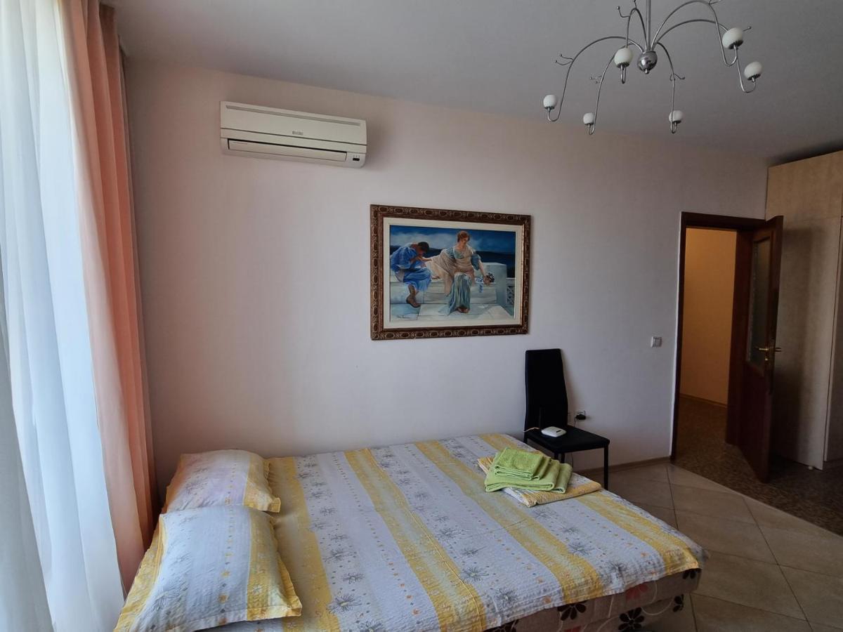 סנט קונסטנטין והלנה Fantasy Apartments Saint Constantine And Helena Resort מראה חיצוני תמונה